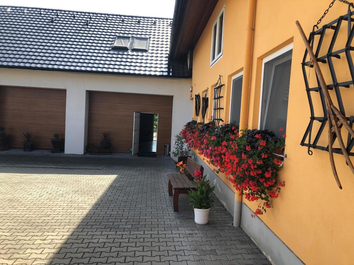 U Fousáče Hrabětice Exterior foto